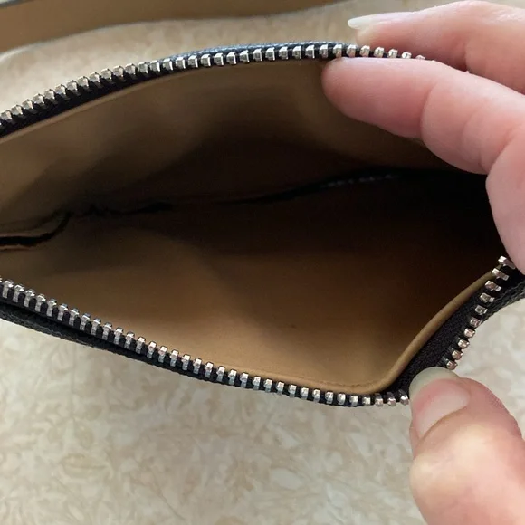 NWT Michael Kors Belt Bag Adjustable Strap Black Size L - Picture 6 of 9